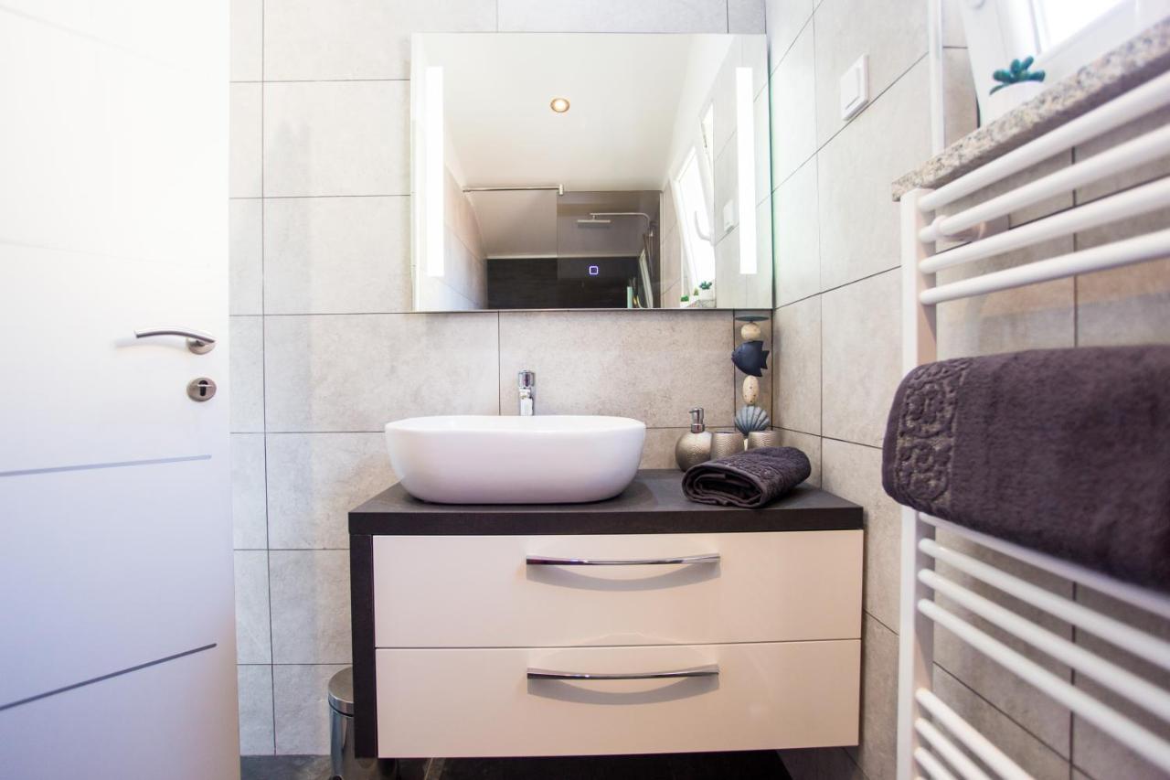 App Sara Appartement Kanfanar Buitenkant foto