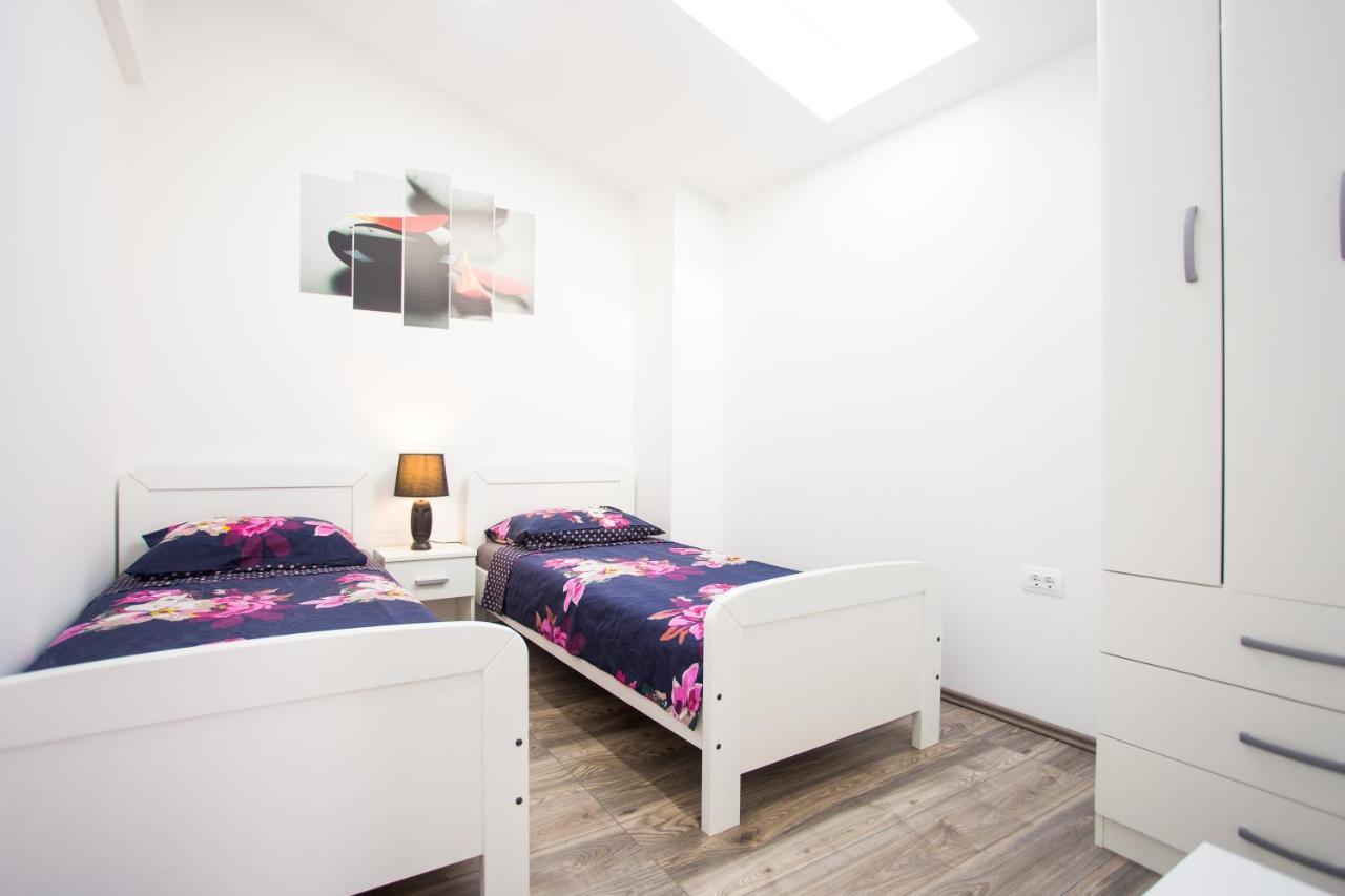 App Sara Appartement Kanfanar Buitenkant foto